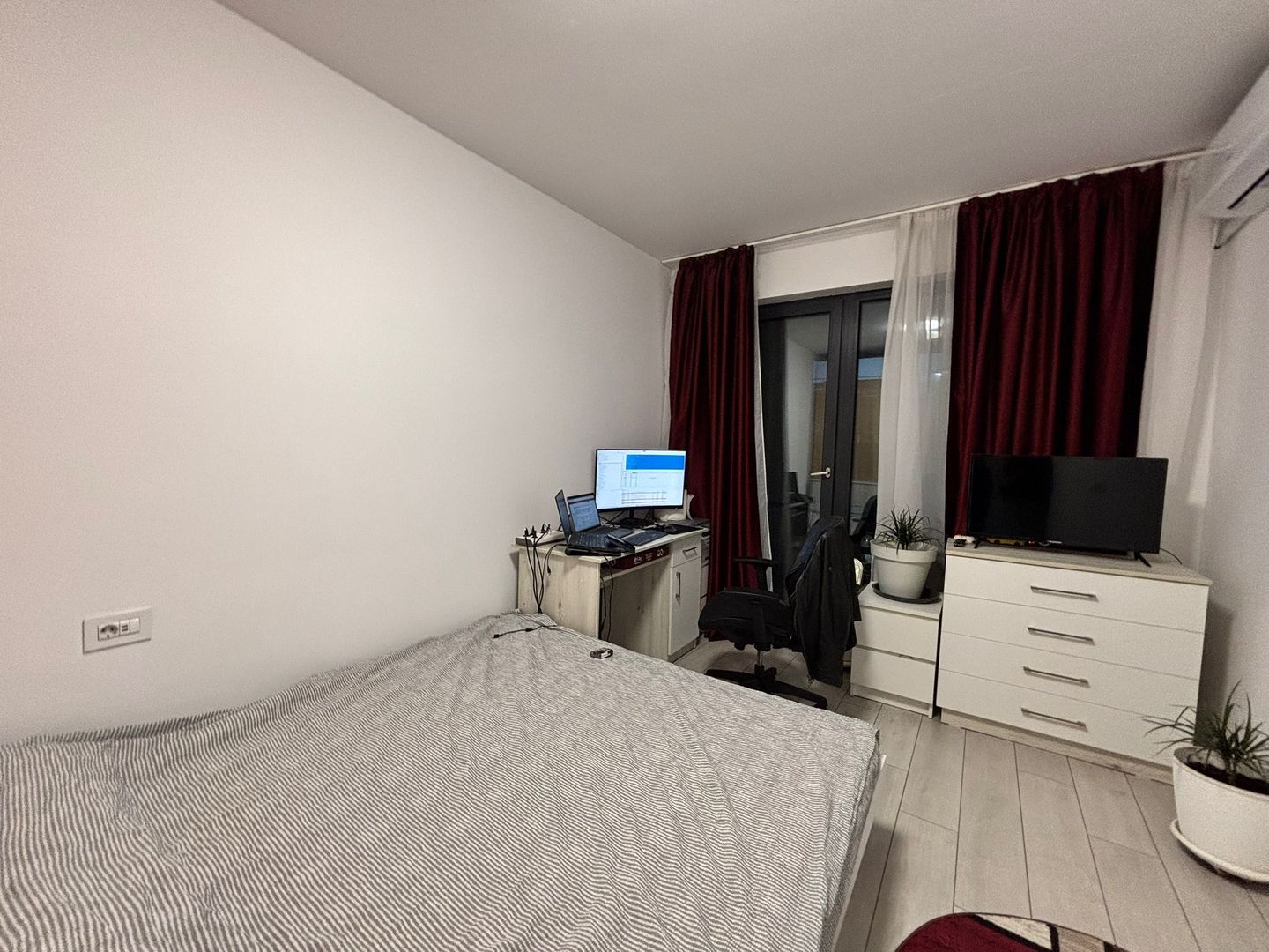 Apartament de lux 3 camere in Via Pipera - Poză 14