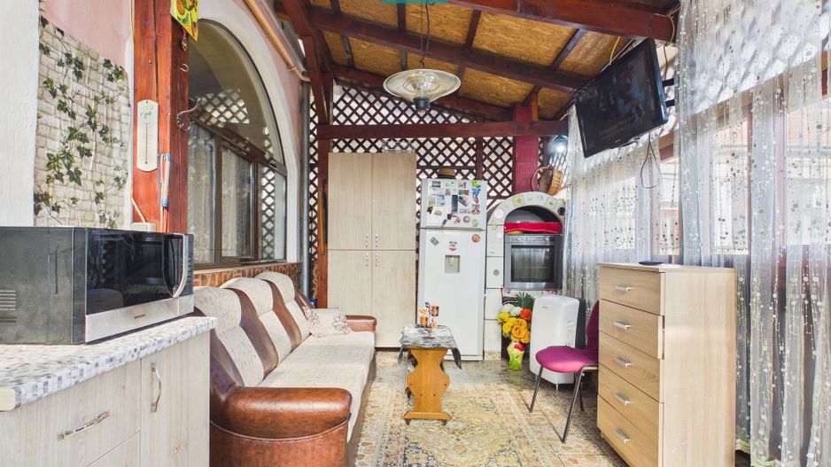 Apartament cu 2 camere pe Str.Episcopiei - Poză 4