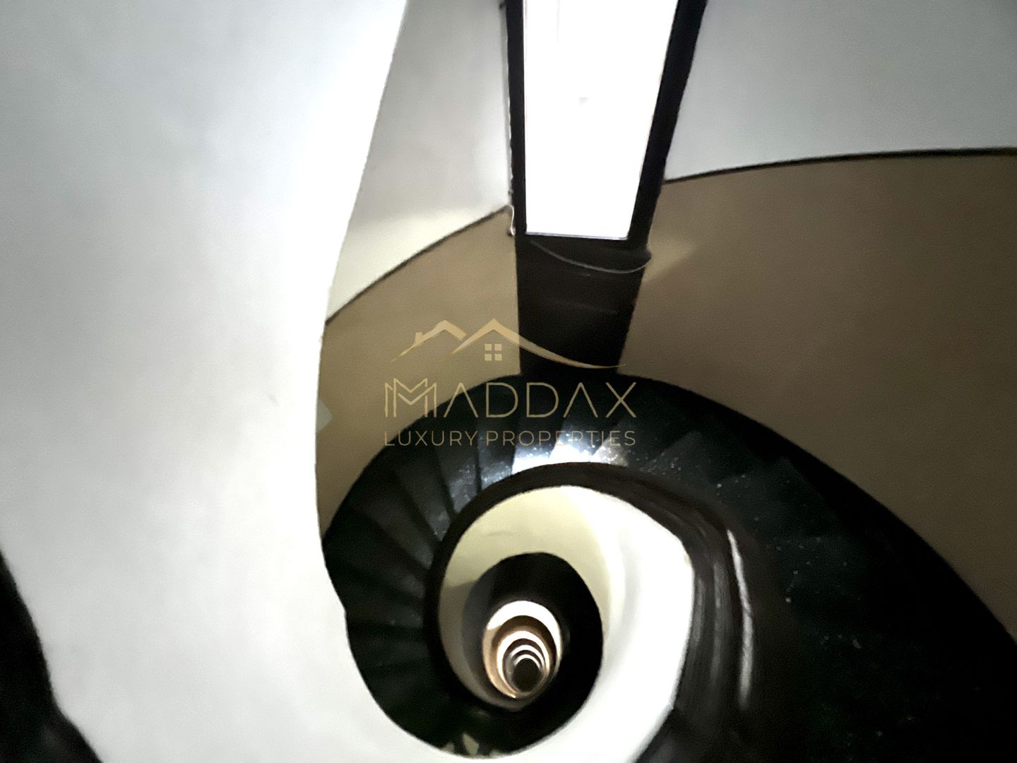 Apartament de Inchiriat | Dacia | 2 camere | Eleganta Stilului Clasic - Poză 34