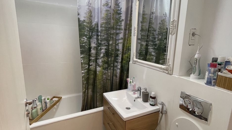 Piața Sf. Gheorghe | Decomandat | Renovat | Centrală proprie | Boxă 16 mp - Poză 17