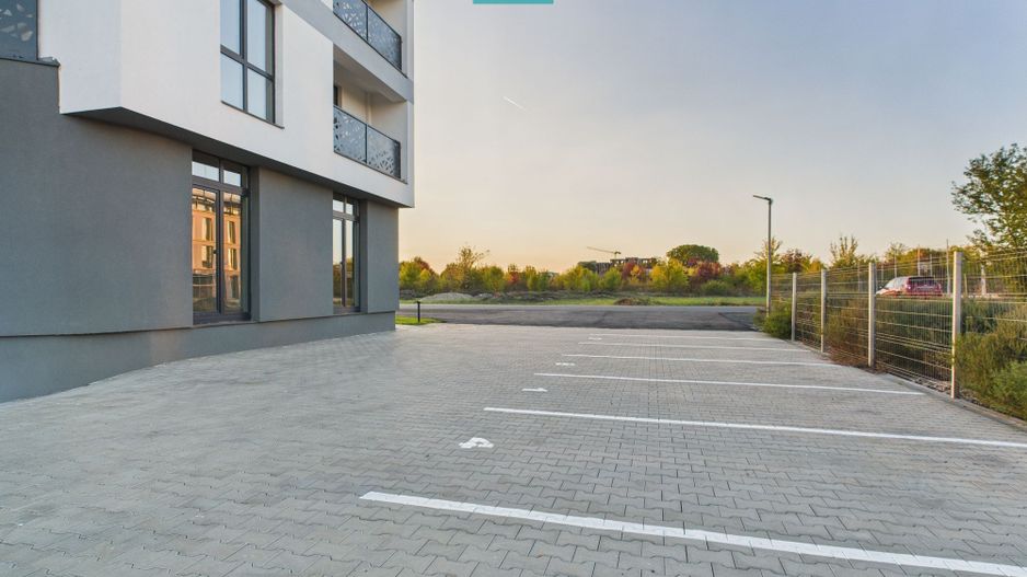 Spațiu comercial 208 mp + 5 parcări, Zona Aradului - Poză 9