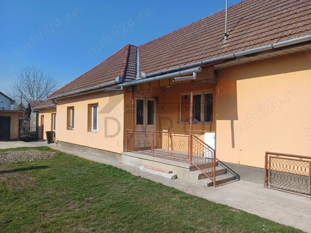 Casă de vânzare în Sântana de Mureș, str. Morii – 130 000 euro - Poză 1