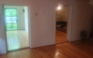 Casa Baicoi 1280 mp - Poză 2