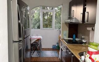 Apartament 3 camere  in Titan, la 2 minute metrou Grigorescu - Poză 3