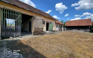 Casa  cu 3 corpuri de cladire, sat Lalasint - Poză 20