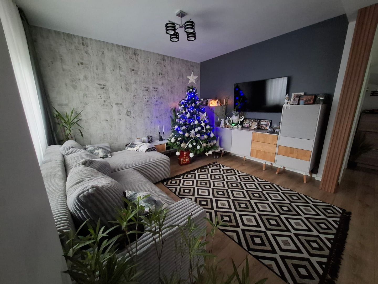 Casa in cartier exclusivist - Poză 13