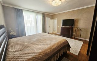 🏡 Casă de Lux cu Design Exclusivist – Eleganță, Rafinament și Confort - Poză 52