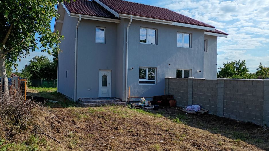 Sanandrei, Drum Asfaltat, Teren Generos, Buc Separata, 3 Dor, 2 Bai, dressing - Poză 1