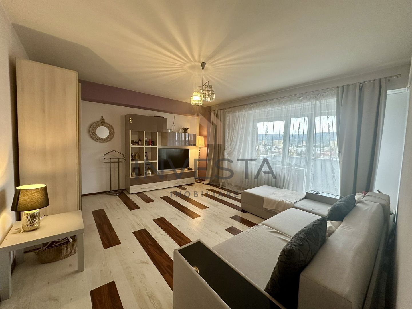 Apartament 2 camere decomandate pe Titulescu! View de exceptie! - Poză 2