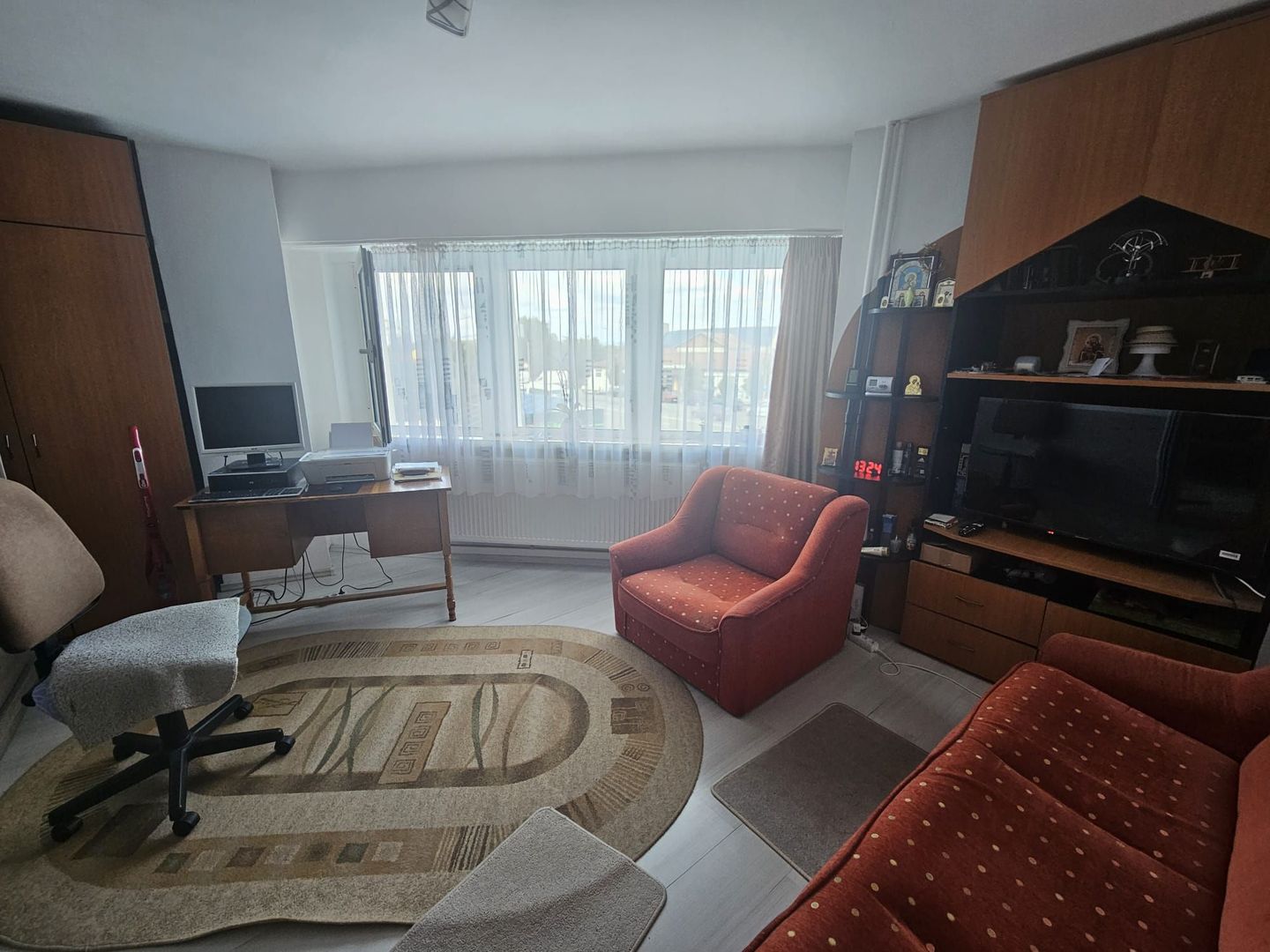 Apartament 2 camere, decomandat, etaj 1 – Cartier Prundu, zona Depou - Poză 11