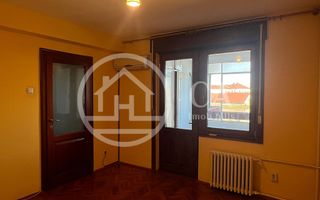 Apartament cu 4 camere de vanzare Ultracentral Oradea - Poză 16