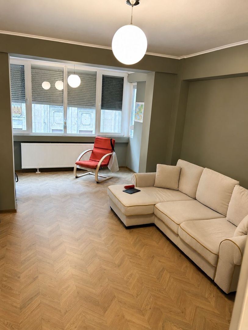 Piața Sf. Gheorghe | Decomandat | Renovat | Centrală proprie | Boxă 16 mp - Poză 2