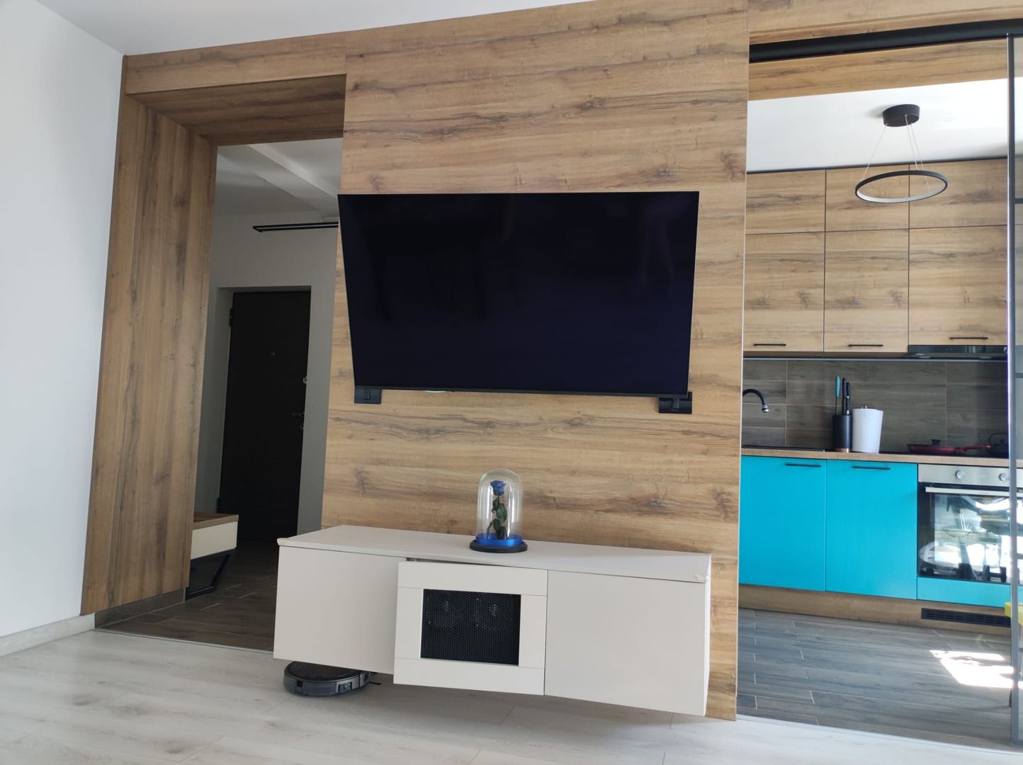 Apartament cu 3 camere, 2 bai si loc de parcare - Poză 8