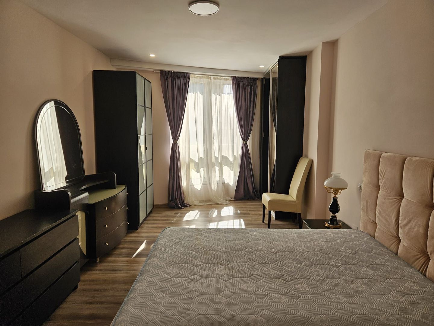 4 camere | Persepolis | Herastrau Parc | Aviatiei - Poză 4