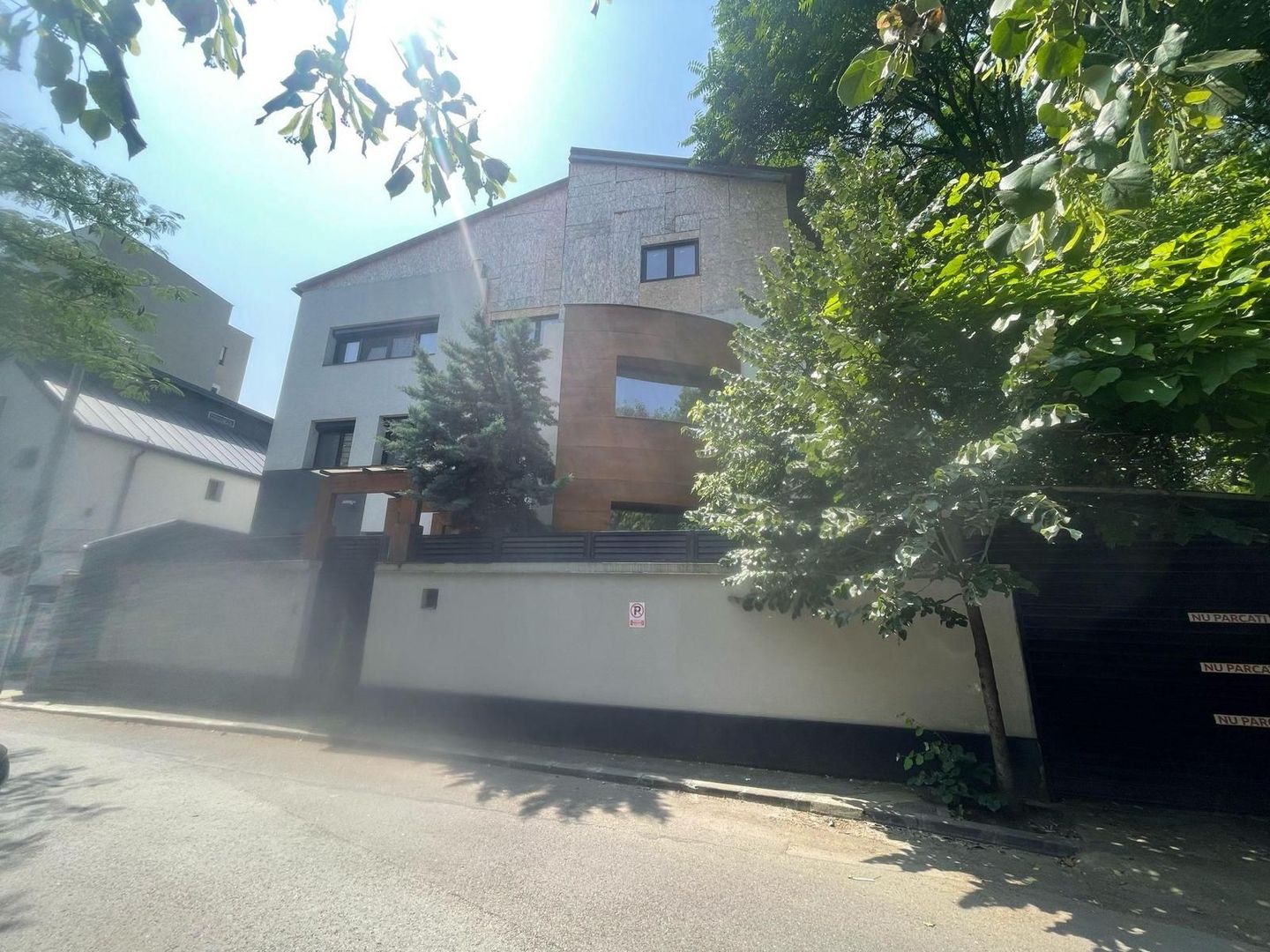 Vila de inchiariat in Herastrau \ Villas Rent in Herastrau area. - Poză 2