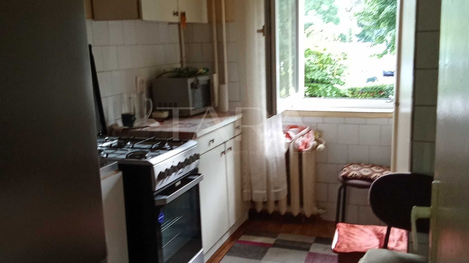 Apartament 2 camere, compartimentare practică. - Poză 1