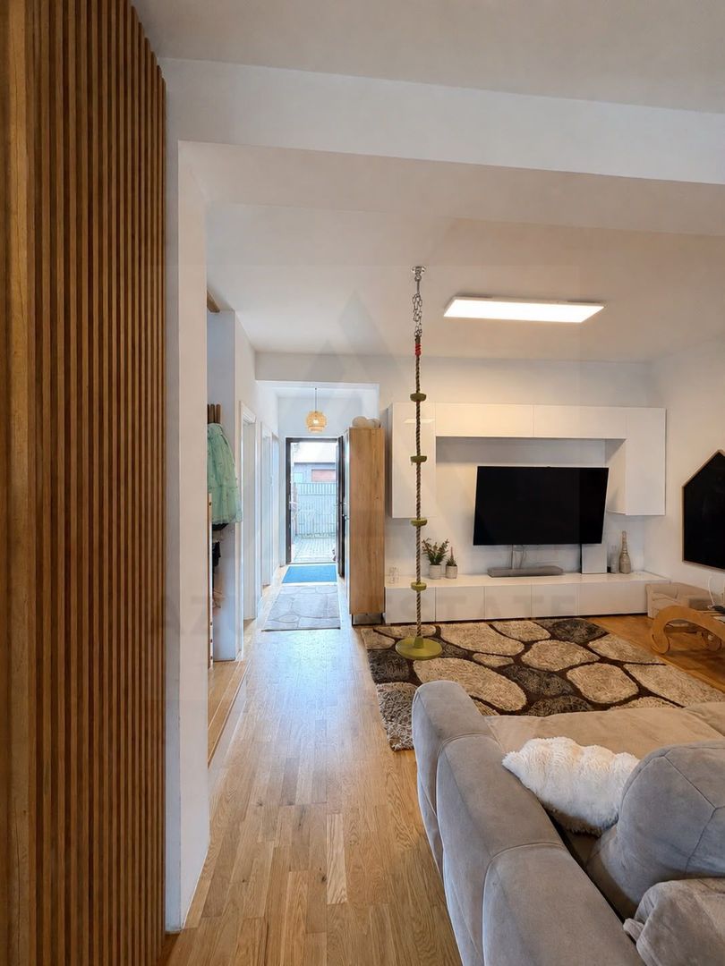 Casa individuala 117 mp utili 245 mp teren 3 dormitoare 2 bai Cristian - Poză 11