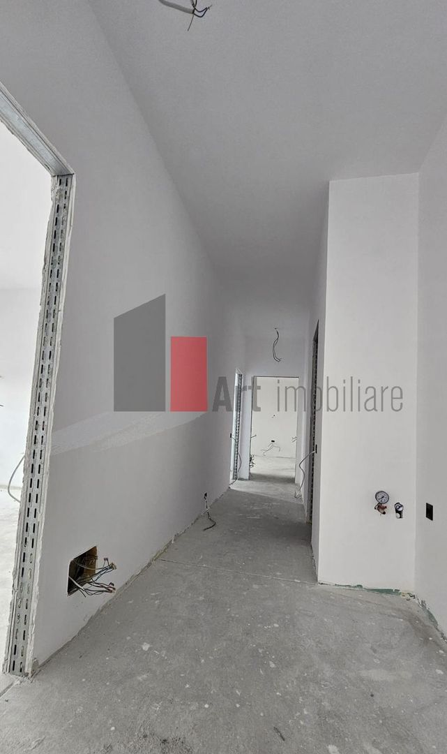 Penthouse Cu Terasă Imensă de 143 mp ,Utilă 114 mp si Priveliște Panoramică - Poză 8