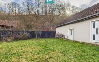 Casă deosebită la Urvişu de Beliu - Poză 3