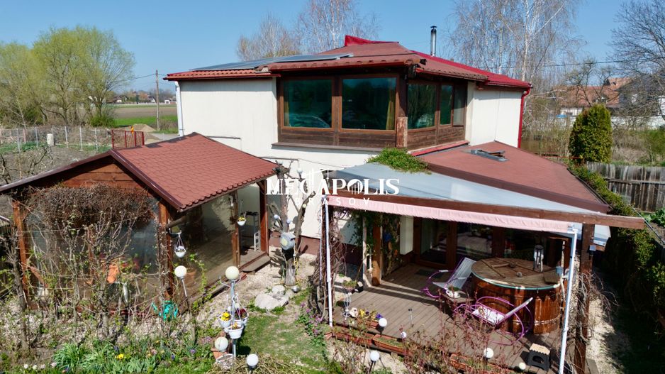 Casă individuală Stupini | Toate utilitățile | Drum Asfaltat - Poză 1