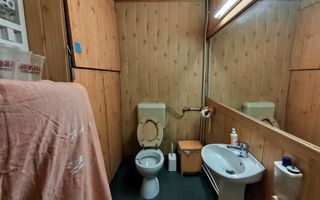 Spatiu comercial de inchiriat in Giulesti (langa stadion, complex comercial) - Poză 10