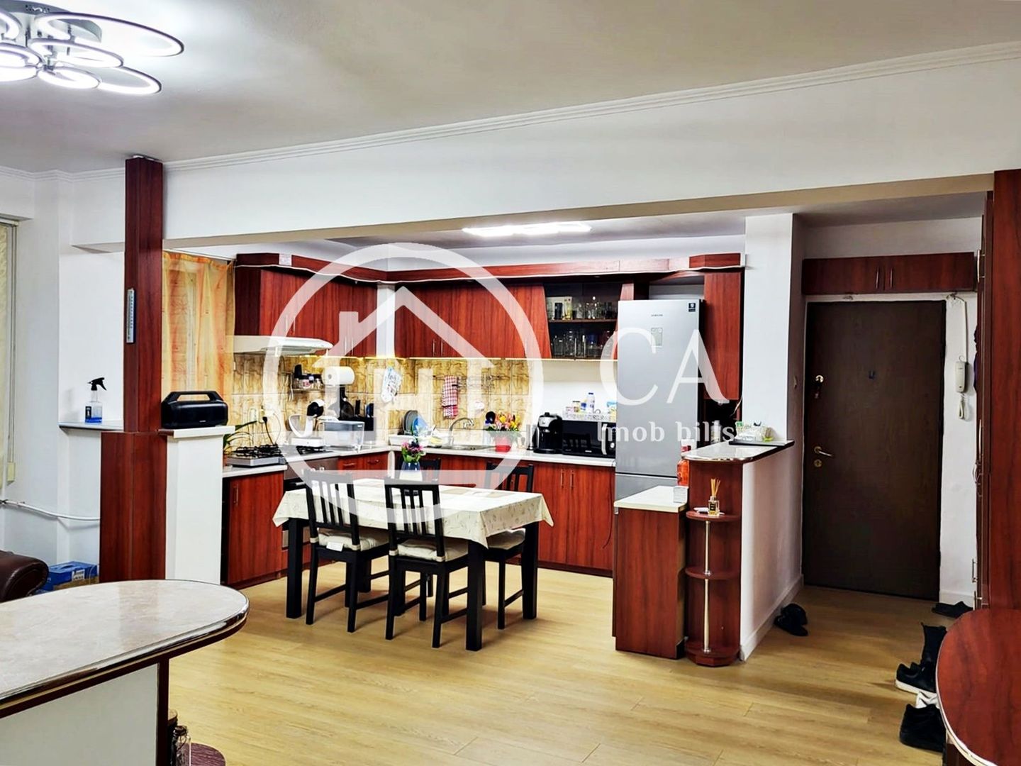 Apartament cu 3 camere ( modificat din 4 ) - Zona Rogerius - Poză 4