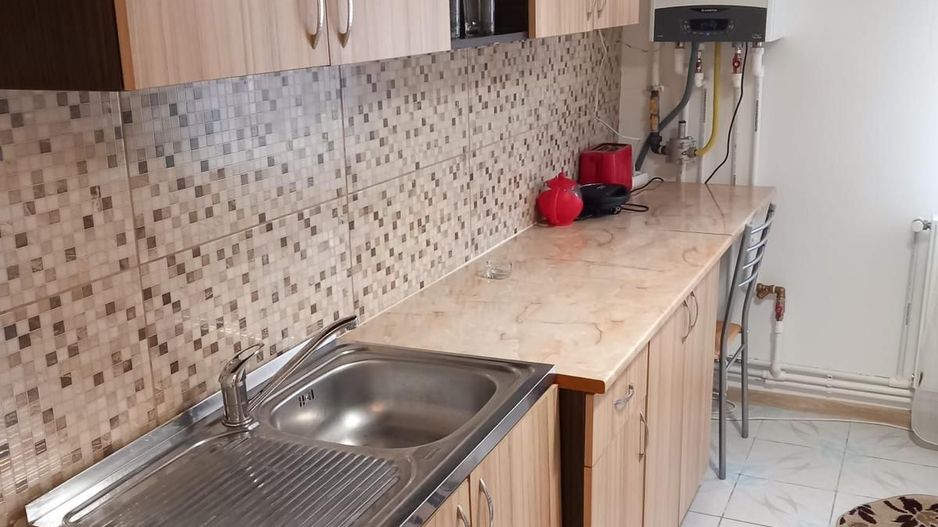 Apartament 2 camere decomandat - Rovine - Poză 4