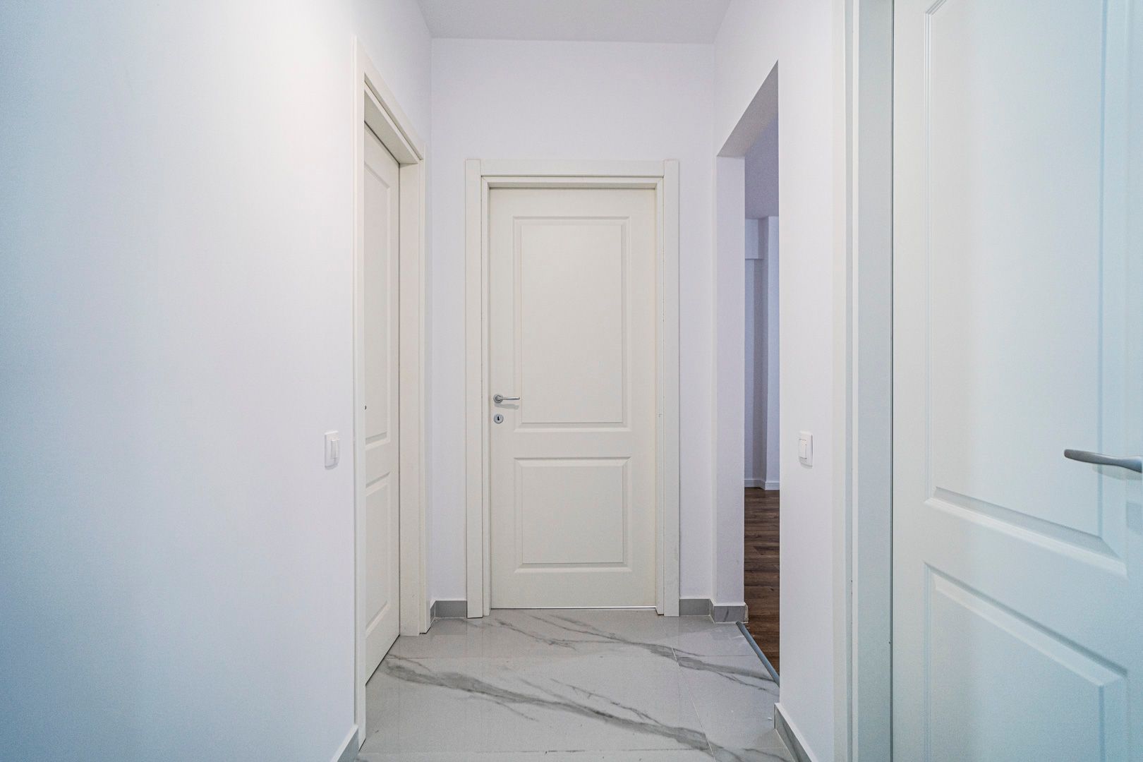 Metrou Preciziei -2 camere, finisat complet, SE ACCEPTA CREDIT, Comision 0% - Poză 11