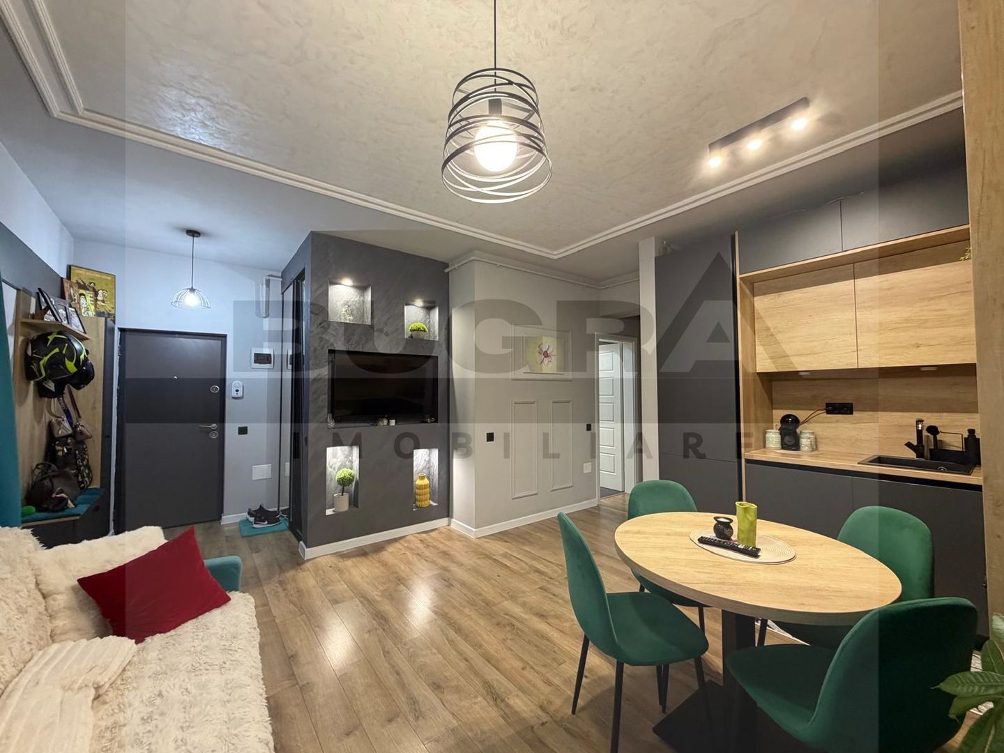 Apartament de 3 camere de lux, parcare subterana, boxa, zona Teilor - Poză 8
