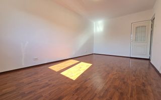 Apartament 3 camere Decomandat Galata LIDL - Poză 2