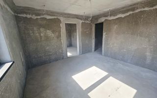 🏡 Vilă luminoasă, 4 camere, cu teren generos – Com. Plopu - Poză 37