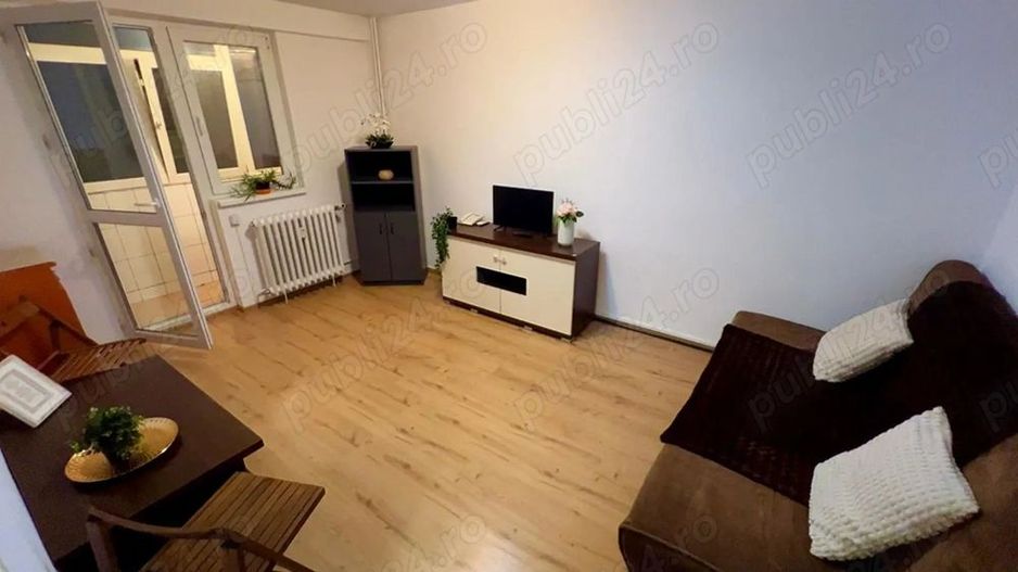 Apartament 2 camere. Bld. Brancoveanu, Zona Huedin. Loc parcare. - Poză 2