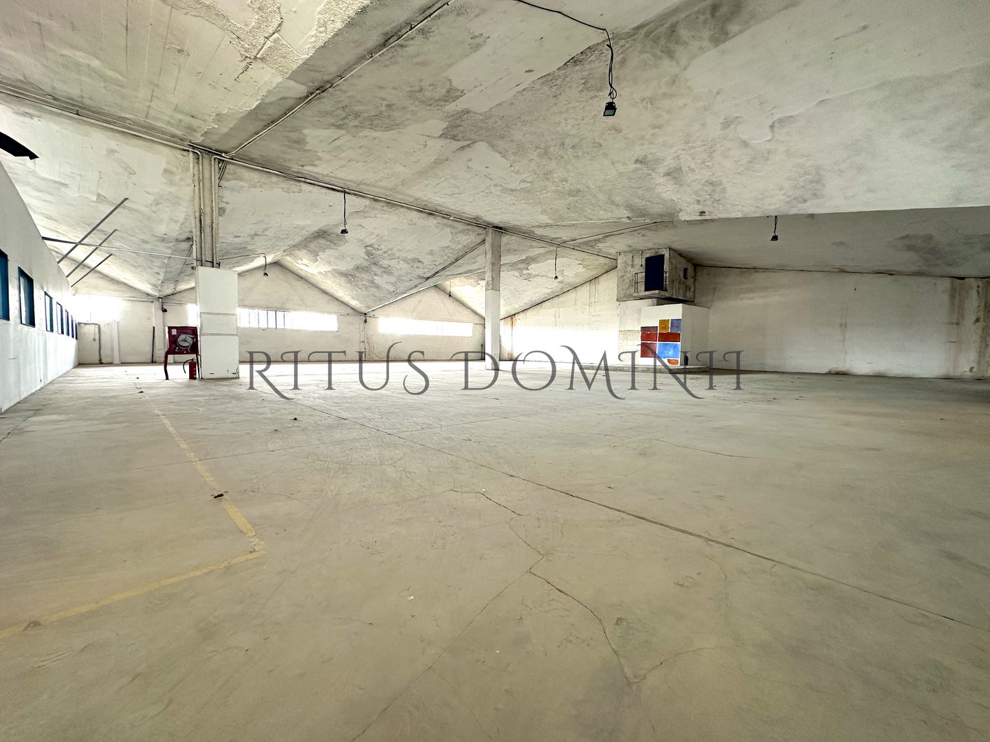 Hala industriala de Inchiriat, Oradea-Est, 2032m2 - Poză 2