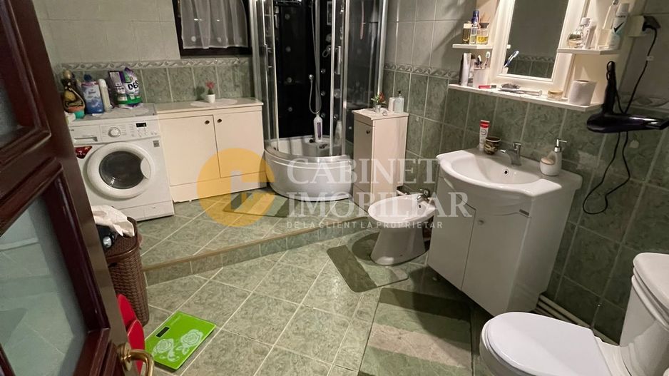 Vila Miroslava 5 camere - 1000 mp teren - mobilata - Poză 11