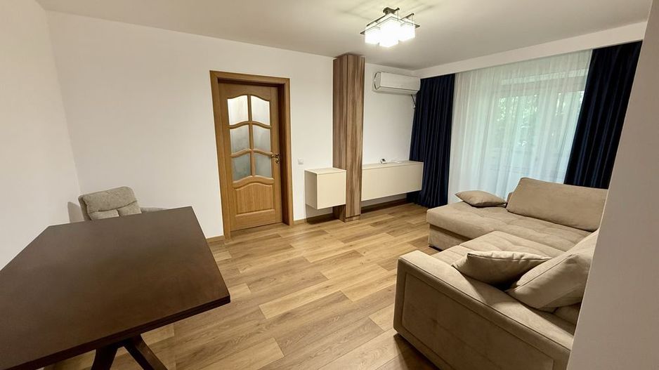 Apartament 2 camere Piata Victoriei - Poză 1