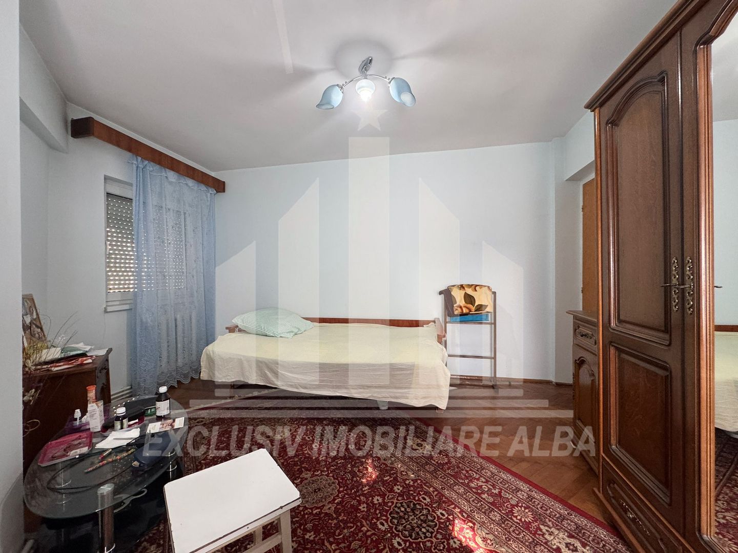 Apartament cu 3 camere decomandate, etaj 2, Centru - Poză 9