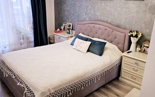 3 Camere kasper Coresi, 76 mp, loc parcare, 245000Euro - Poză 1