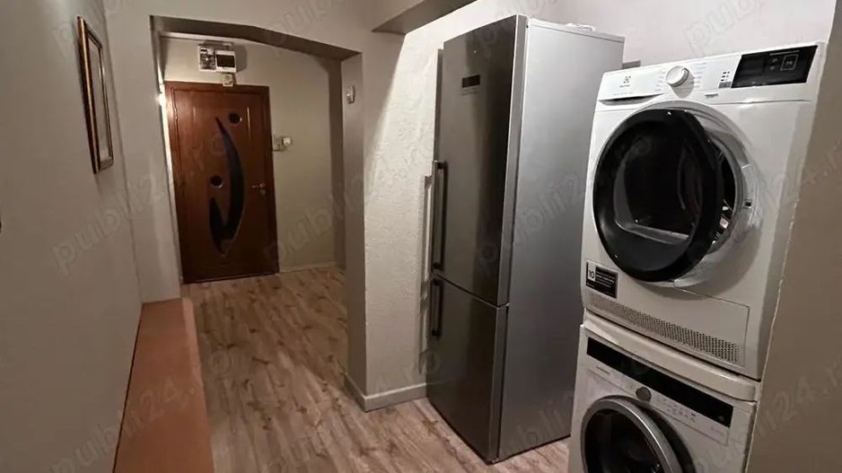 Apartament 3 camere de vânzare (parter) - Poză 4