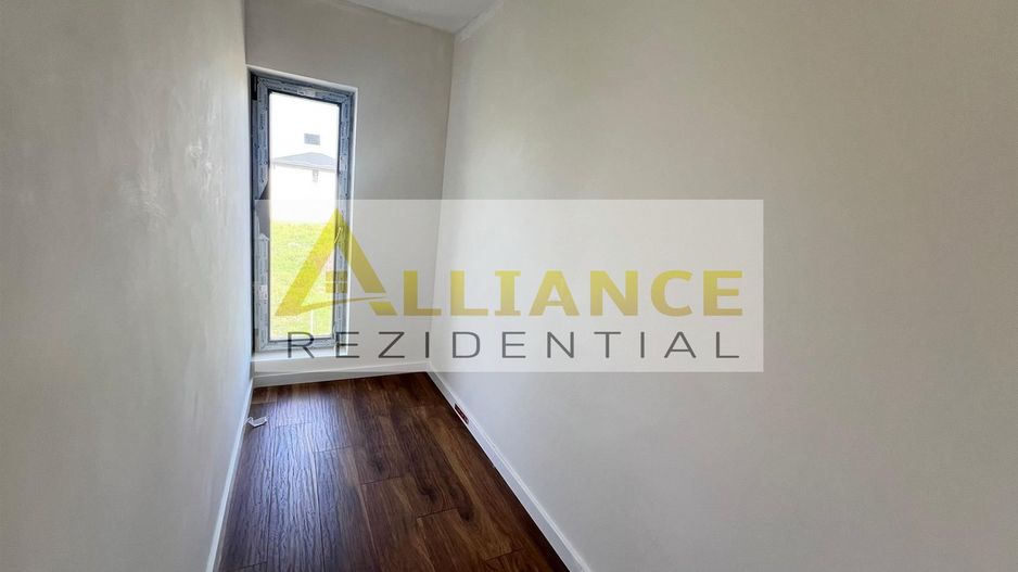 Vila Individuala  - 4 camere - 3 bai-teren -320-600 M de STV - Poză 12