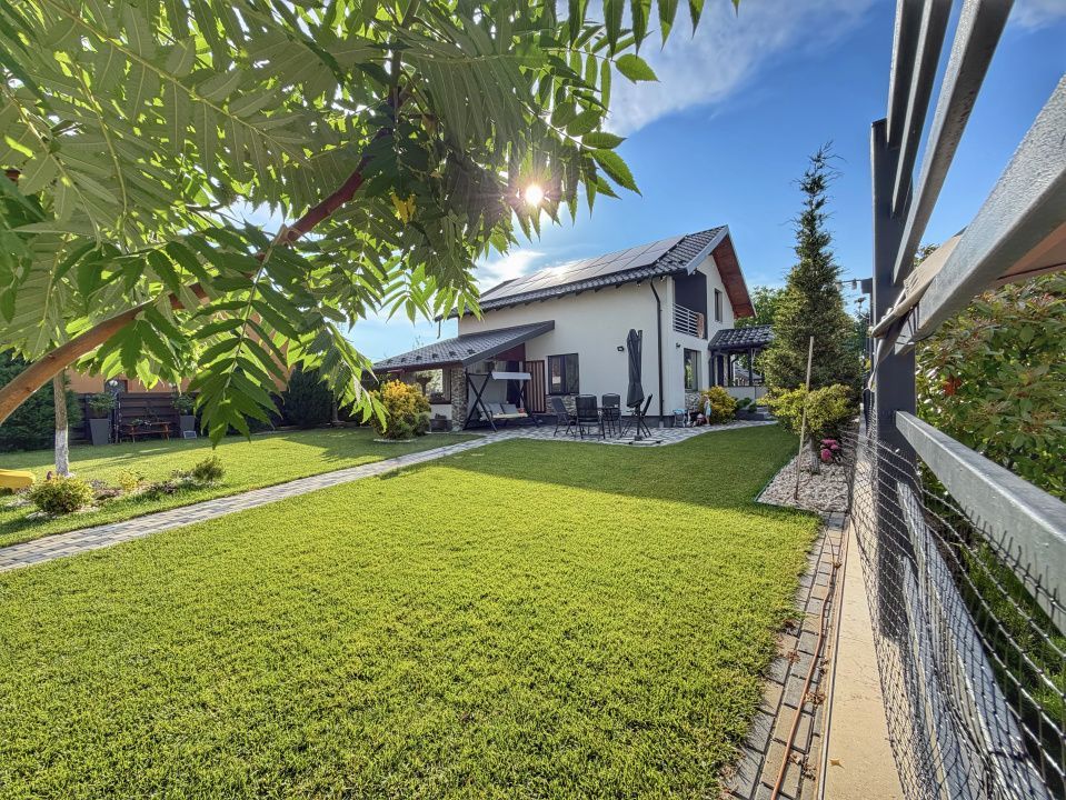 Casa 4 camere Stefanesti + teren 485 mp - Poză 1
