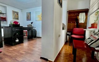 IMOBIL RENOVAT CU CURTE PROPRIE- ROND COSBUC - Poză 8