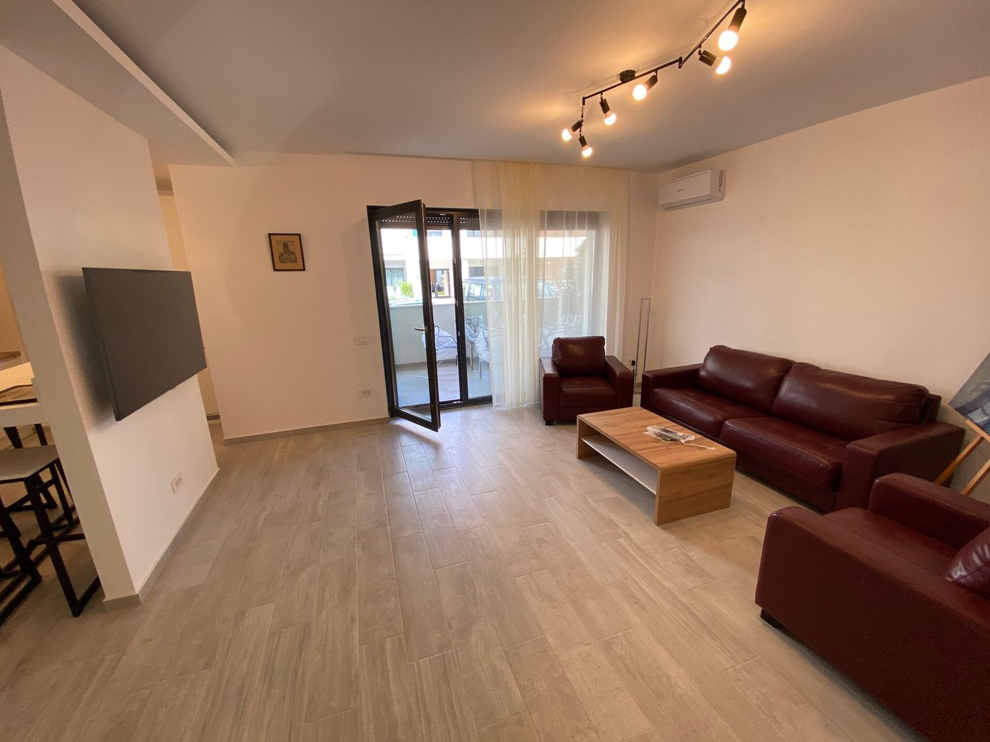Apartament 3 camere - Dumbravita - Poză 7