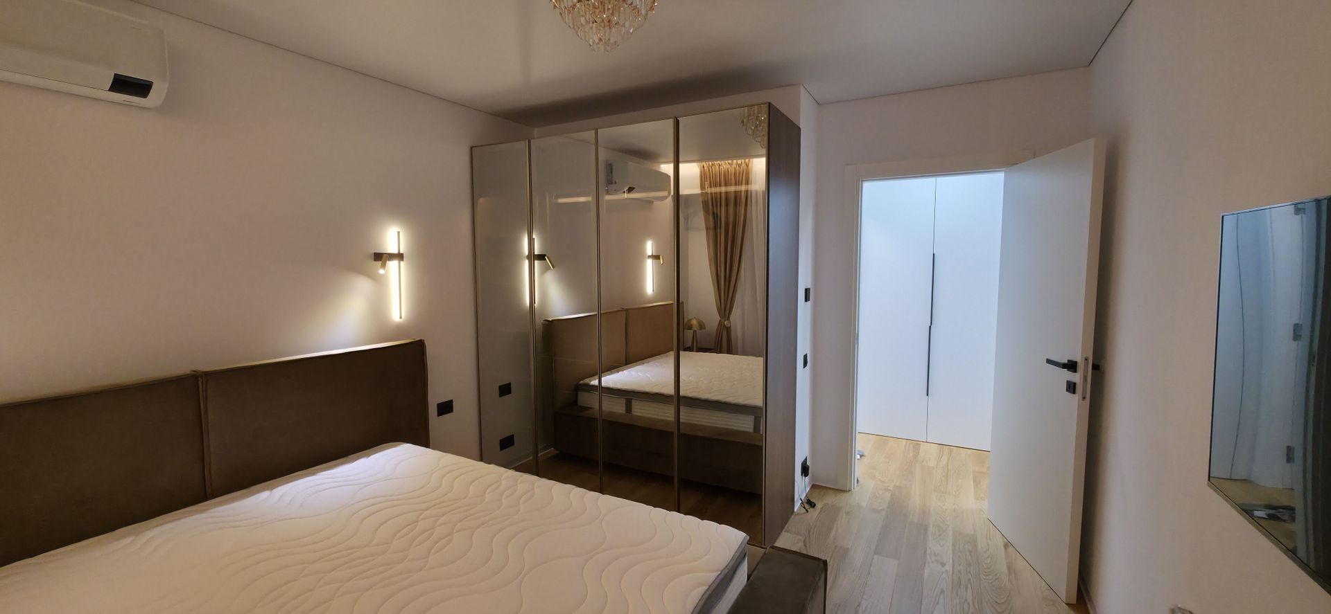 Apartament elegant 2 camere, terasă 13 mp și parcare | Yacht Kid - Poză 7