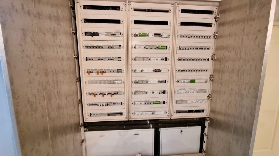 PENTHOUSE CU VEDERE PANORAMICA 258mp|| TERASE 215 MP || 3 LOCURI DE PARCARE - Poză 27