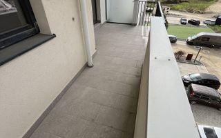 Apartament 2 camere+bucatarie separat+baie,hol si terasa+parcare - Poză 6