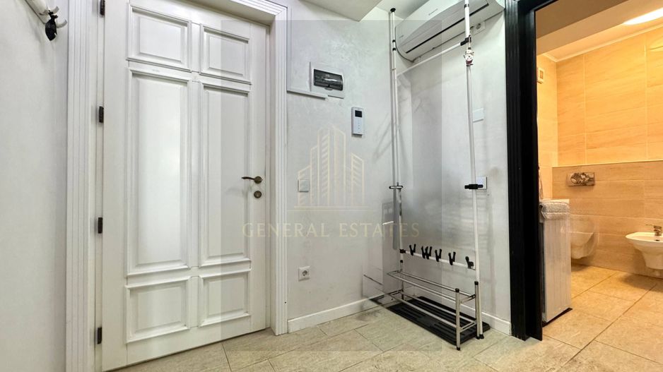 Vânzare apartament cu 2 camere, 67 m.p. - Complexul Royal Town. - Poză 18