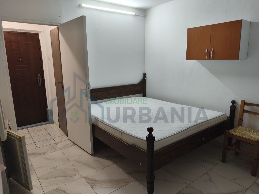 # Închiriez garsonieră,baie proprie,apă caldă,Bularga, Jumbo - Poză 5