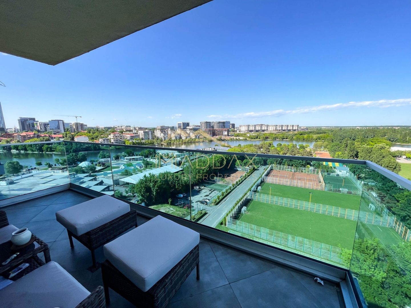 Apartament cu 2 camere ***LUX*** Fully Furnished// Floreasca - Amazing Lake View - Poză 3