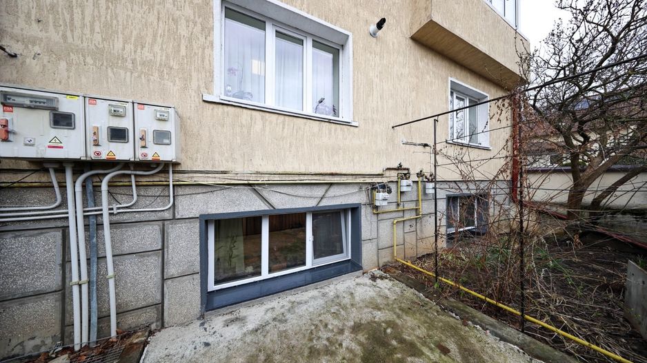 Apartament cu 3 camere la casa | Curte 130 mp | Zona Grivitei strada Vulcan - Poză 27