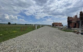 Casă Nouă cu 4 Camere, 3 Băi și Curte Generoasă | Comunitate Privată | - Poză 11